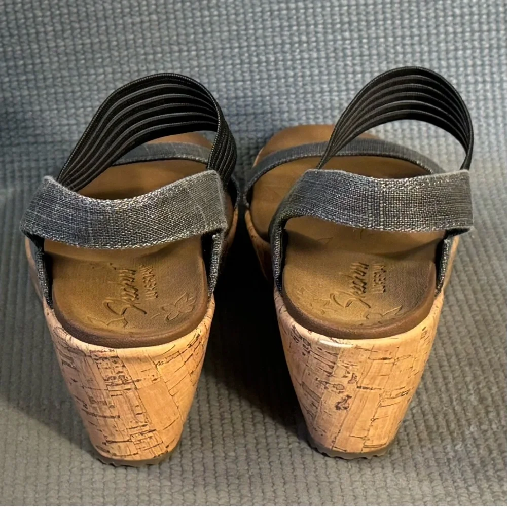 SKECHERS Cali Beverlee Smitten Kitten #SN 38527 Women's Black Wedge Sandals Sz 9